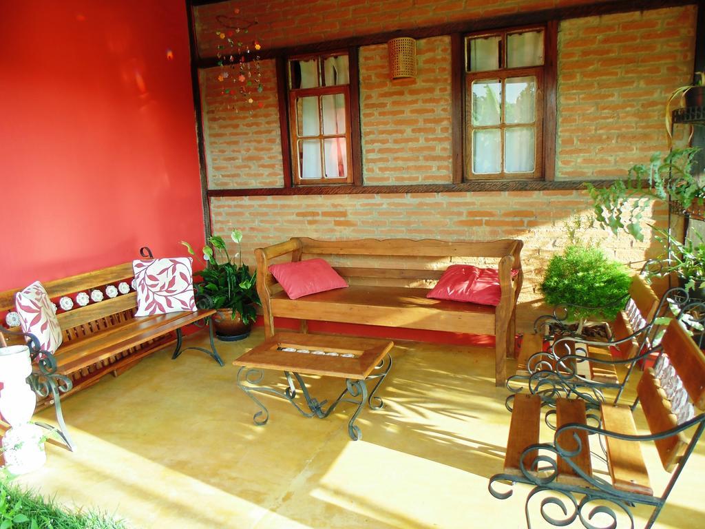 Encantos Do Vale Pousada E Spa Cultural Bueno Brandão Buitenkant foto